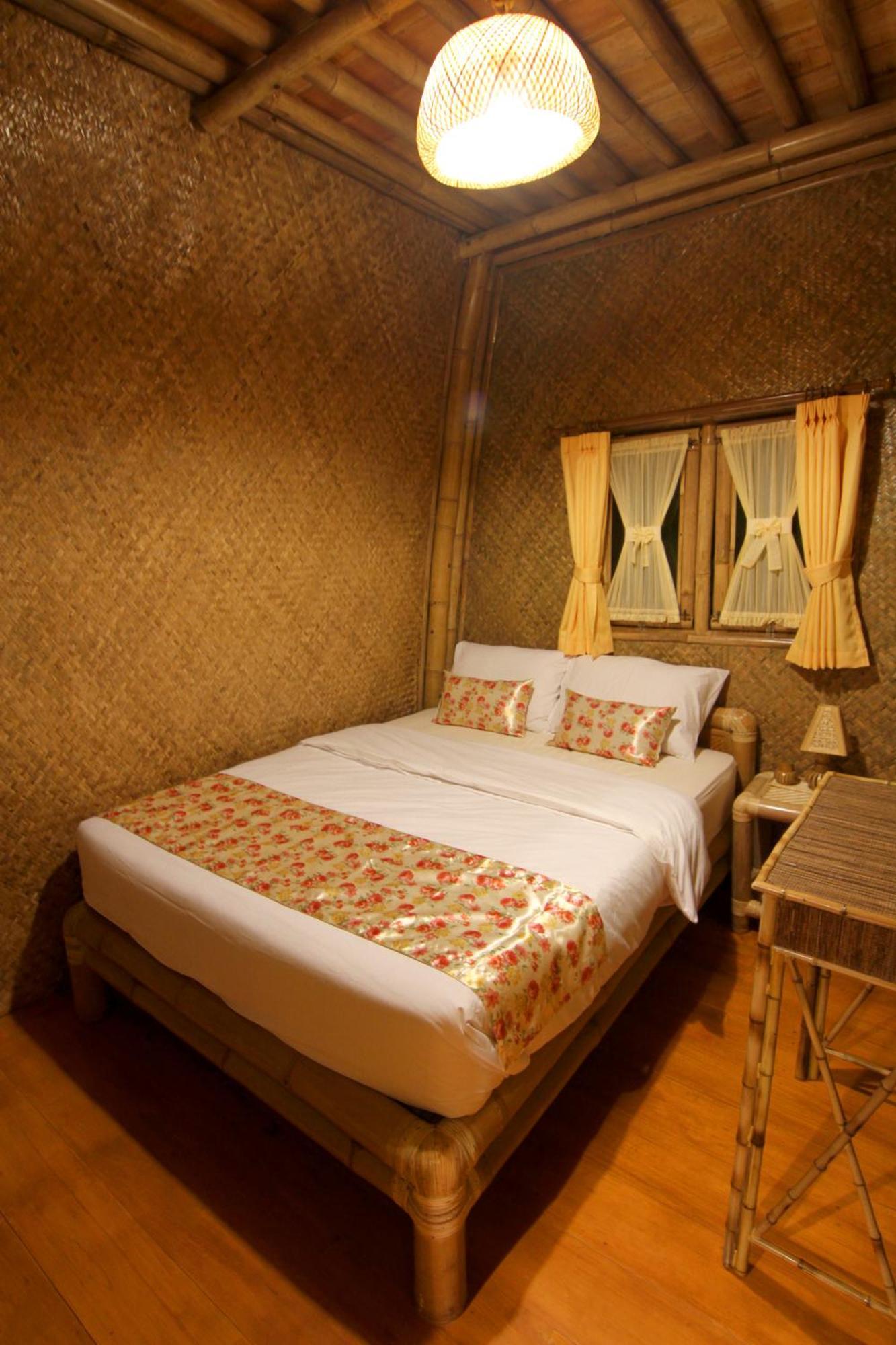 Villa Chavaminerva Bambu - Lembang Cikareumbi Luaran gambar